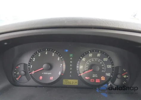 2005 Hyundai Elantra Gls/Gt from USA, damaged, VIN KMHDN46D95U958859